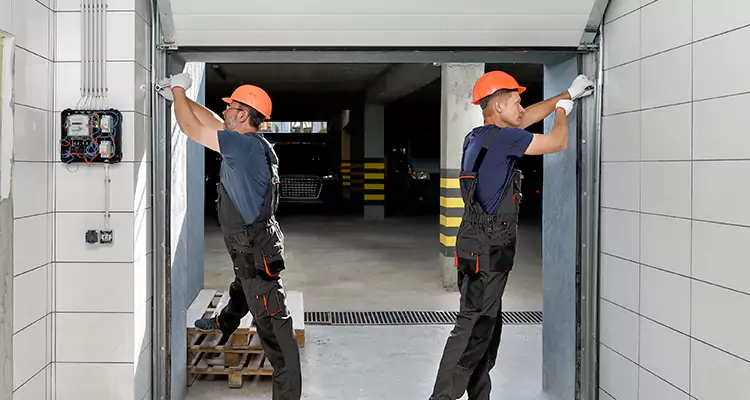 Repair Garage Door Roller Off Track in Wesley Chapel, FL